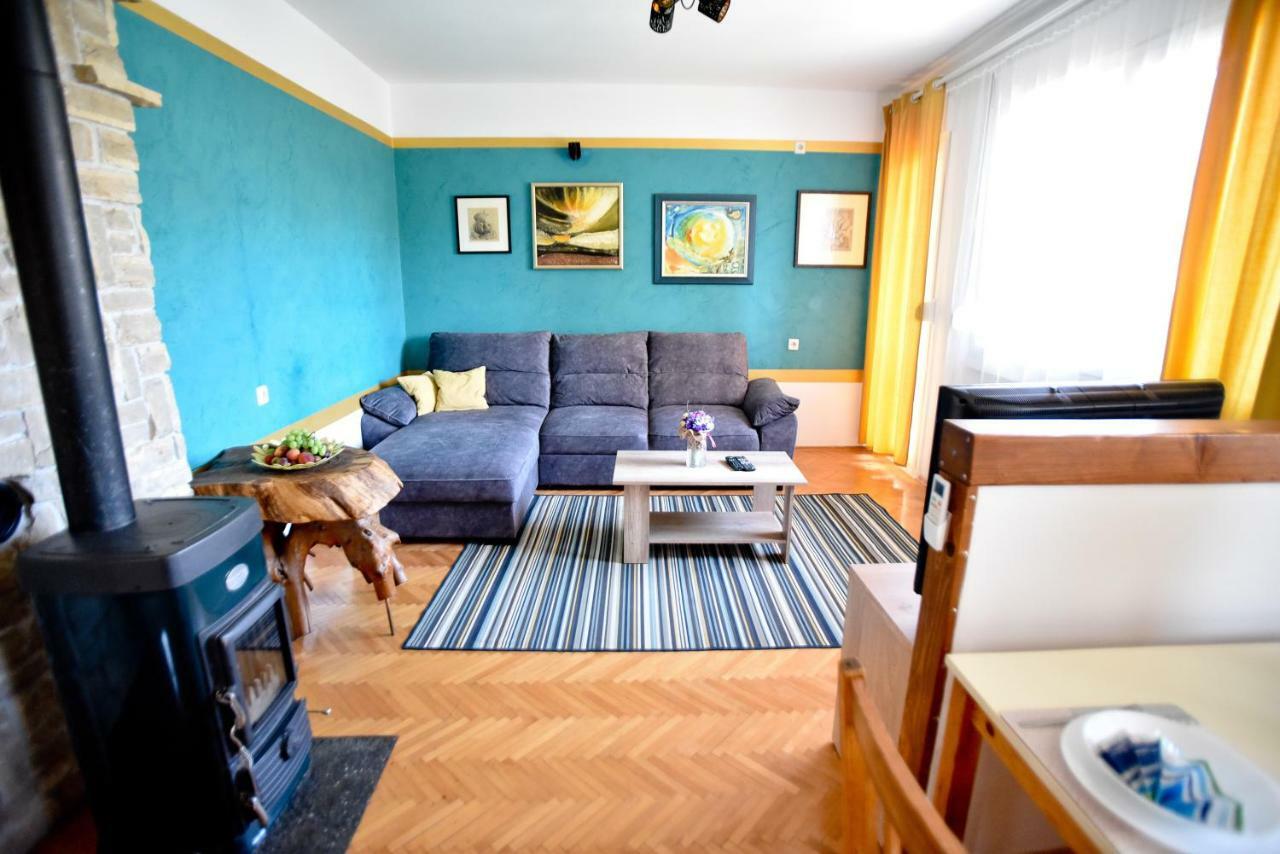 Mihaela Apartment Zadar Eksteriør bilde